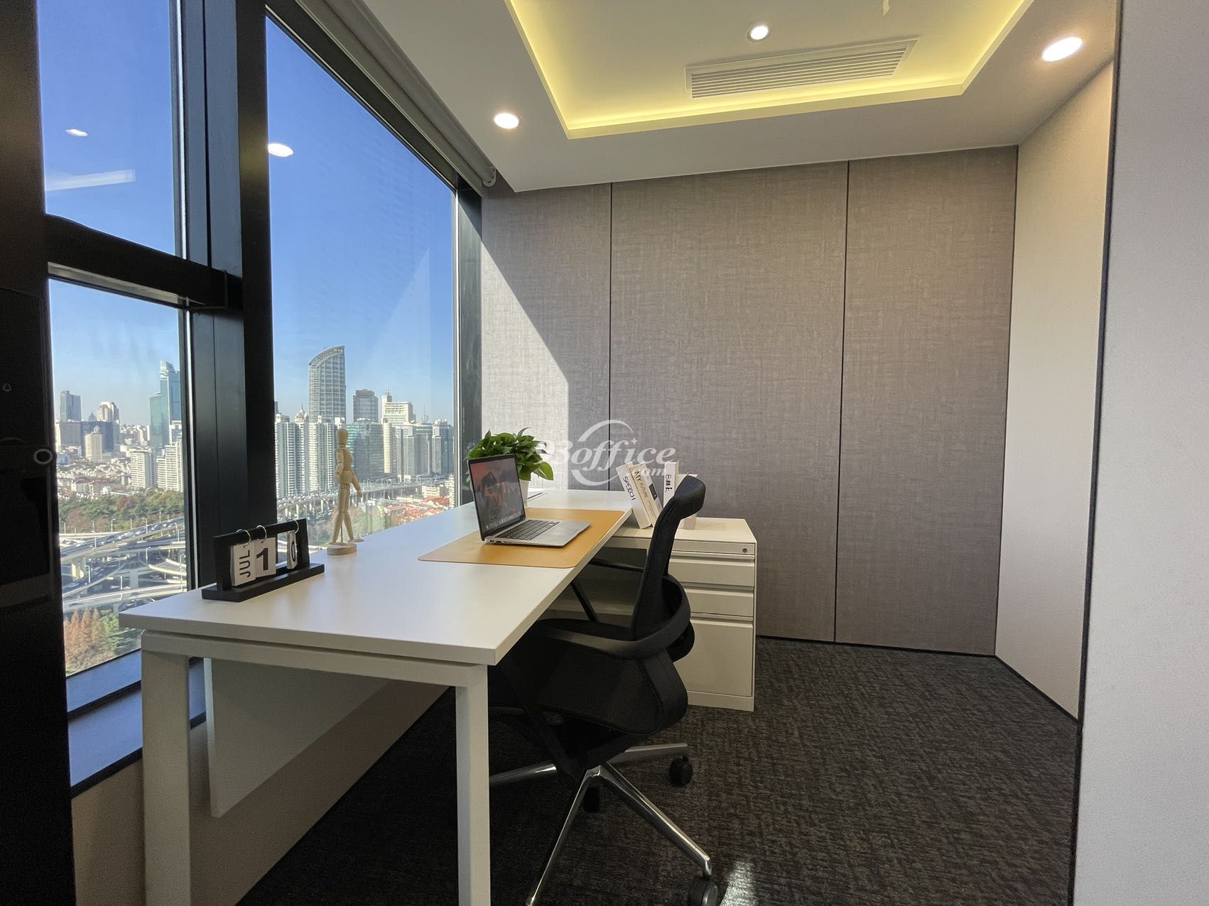 香港新世界大厦（K11）办公室出租租赁租金
