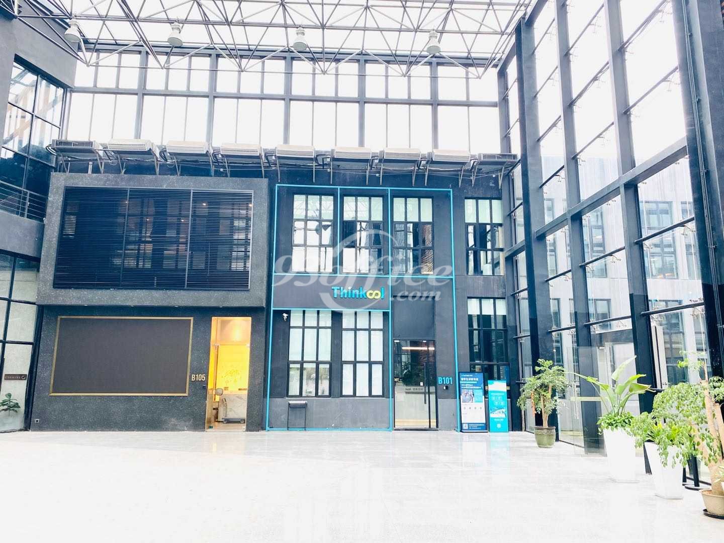 珠江创意中心写字楼租赁-办公楼入口
