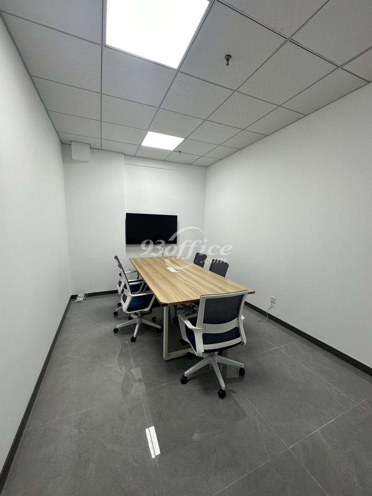 武宁路303号联合办公出租-会议室